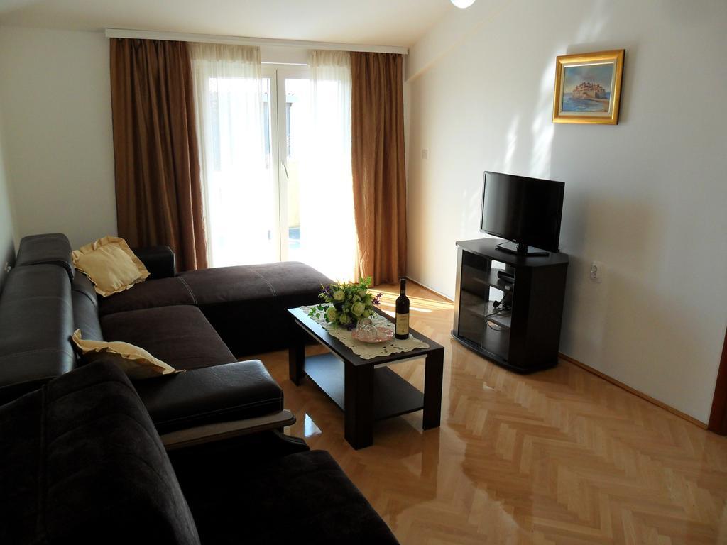 Apartments Kalluka Sveti Stefan Chambre photo