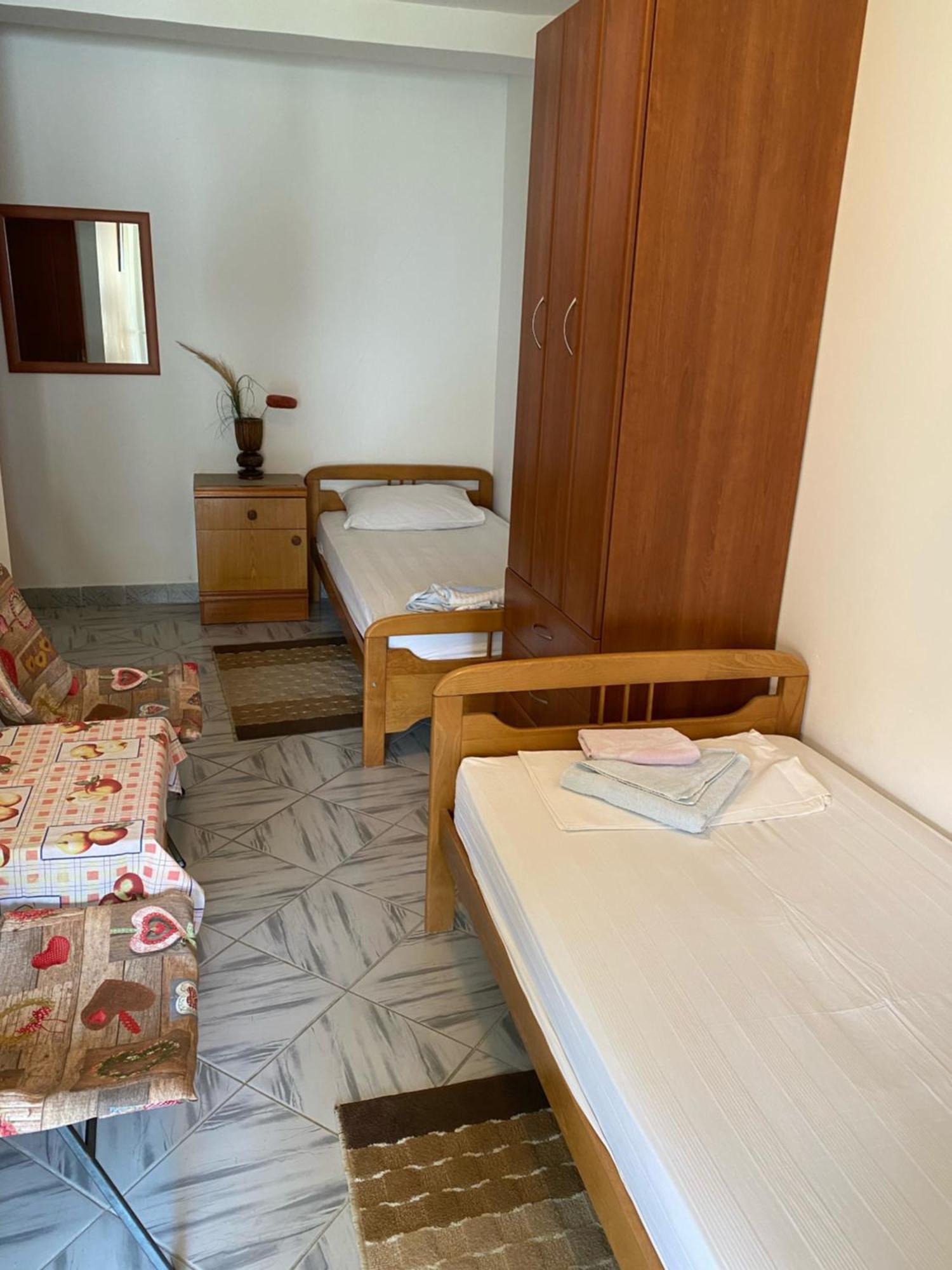 Apartments Kalluka Sveti Stefan Chambre photo